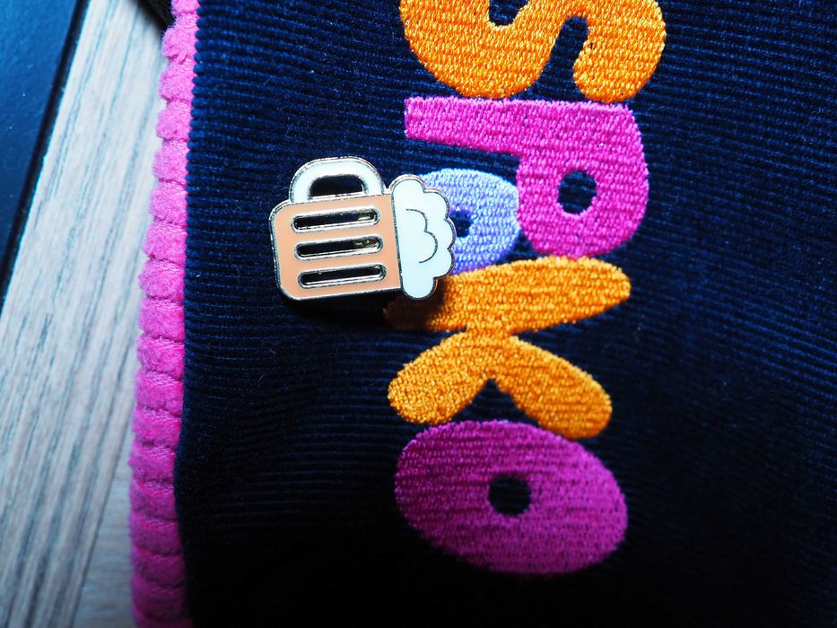 Przypinka/Pin/Broszka do ubrań, plecaka lub torby