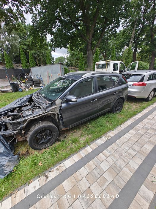 Kia Ceed czesci wysyłka