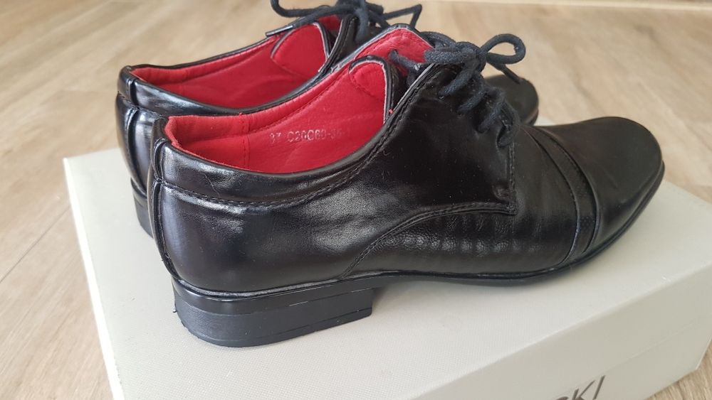 Buty młodzieżowe - dziecięce roz. 37