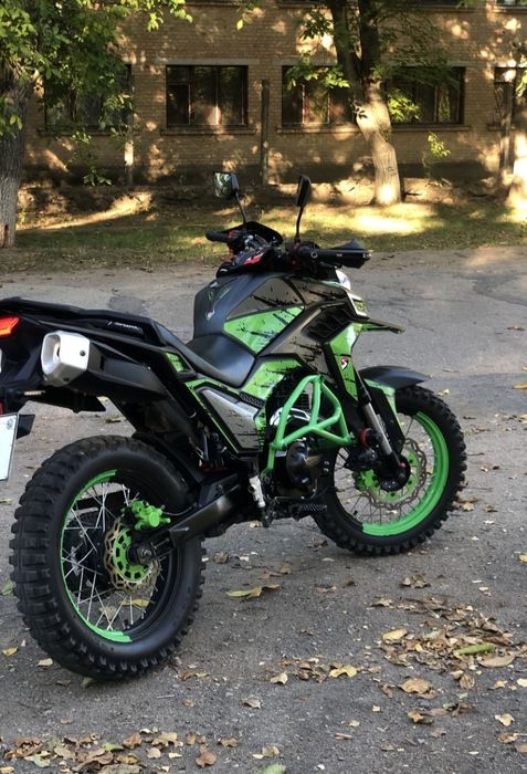 Spark SP300T-1 идеальное состояние