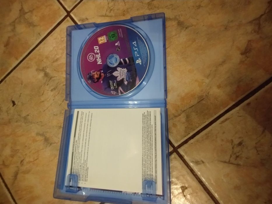 Gra PlayStation NHL 20 PS4