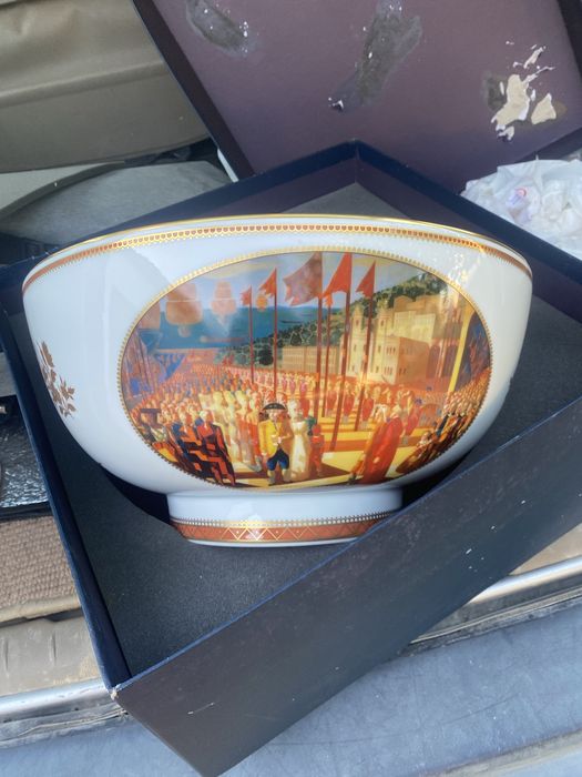Taça VA porcelana grande unica