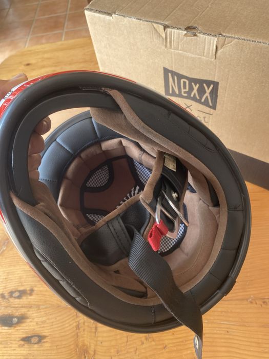 Capacete Nexx usado