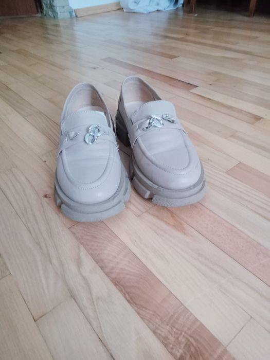 Лофери туфлі жіночі