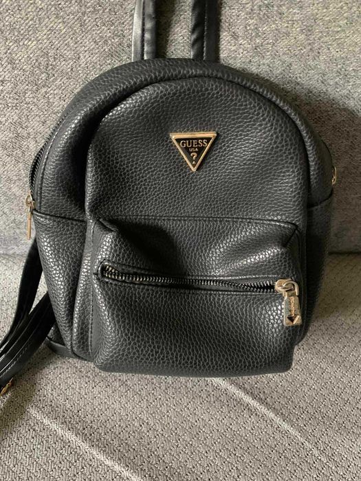 Mały plecaczek na drobiazgi zamiast torebki