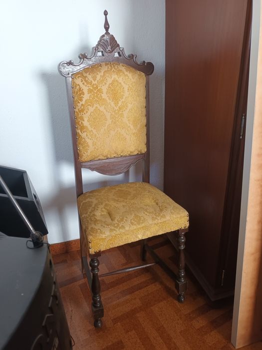 Mobilia quarto completa, casal, cama, comoda, cadeiras, etc