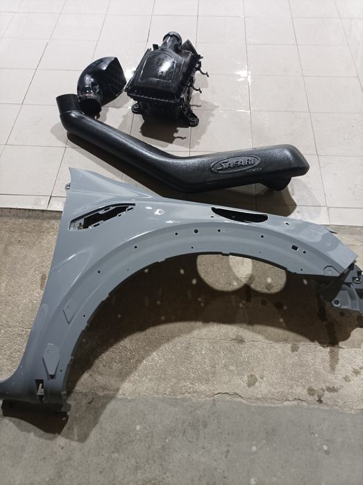 Safari Snorkel Ford Raptor