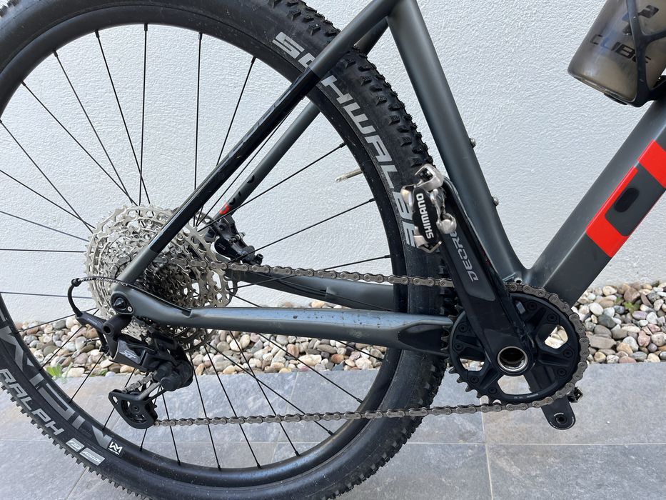 Bicicleta Cube Reaction C62 Race