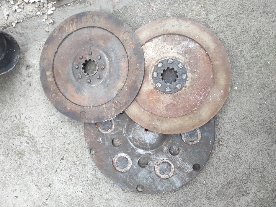 Продам гітарку на Мт днепр з насосом