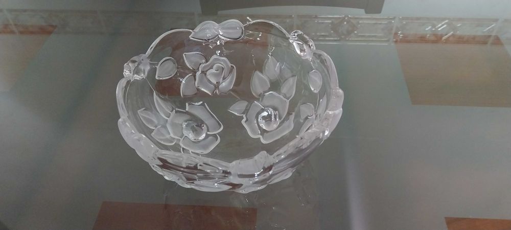 Transparent glass cup443394444273264640