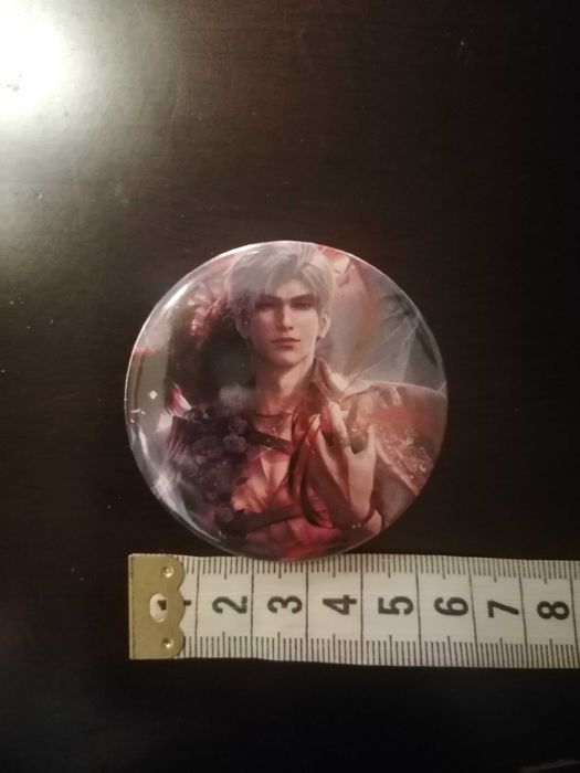Przypinka Love and Deepspace Sylus 58mm nowa