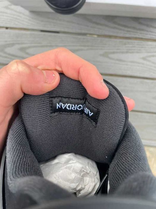 Jordan 4 Retro White Thunder R.44
