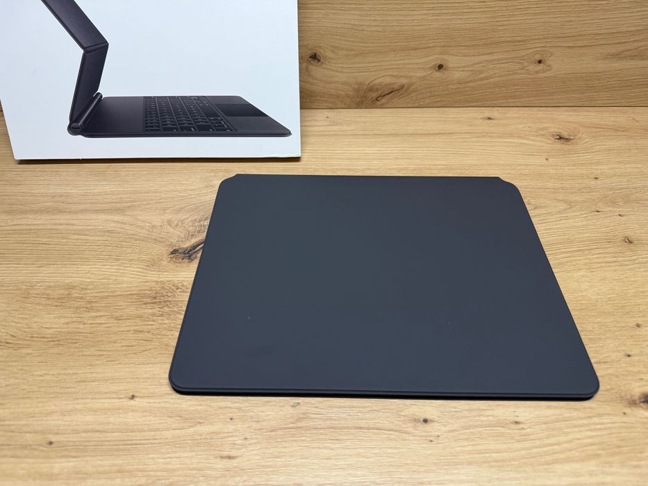 Оригінал Apple Magic Keyboard Black MJQK3 iPad Air 13” iPad Pro 12,9”