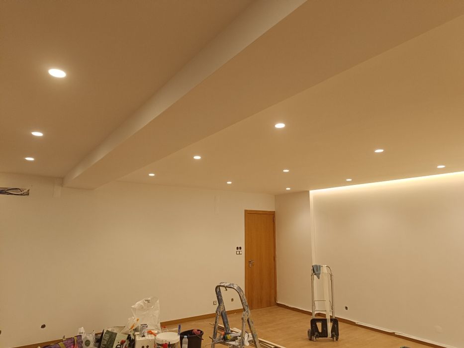 Interior Renovations64628604250243124