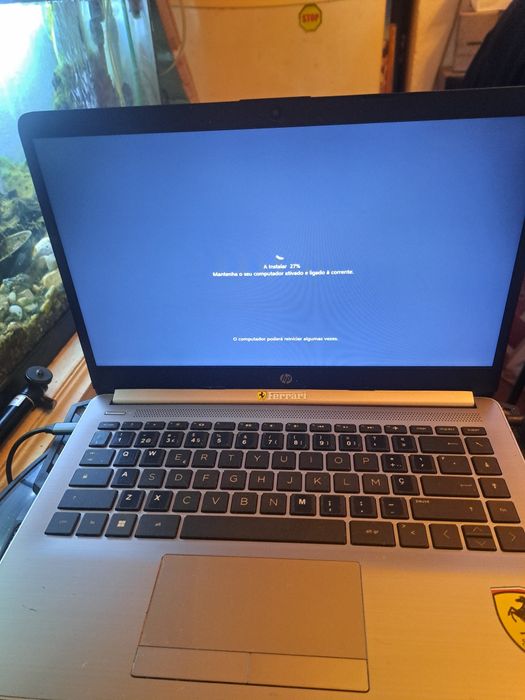 HP 245 G8 Windows 11