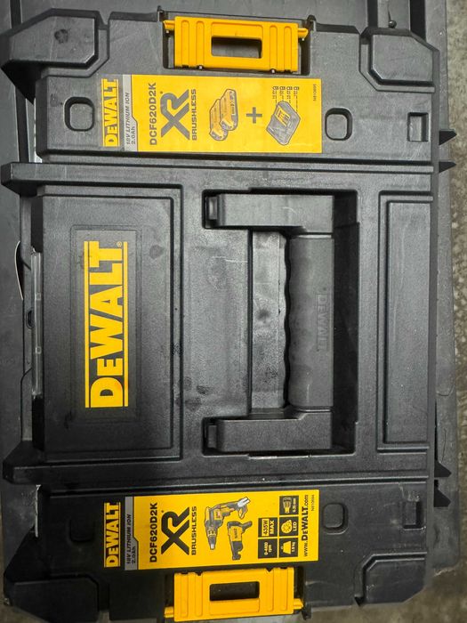 DeWalt DCF620D2K