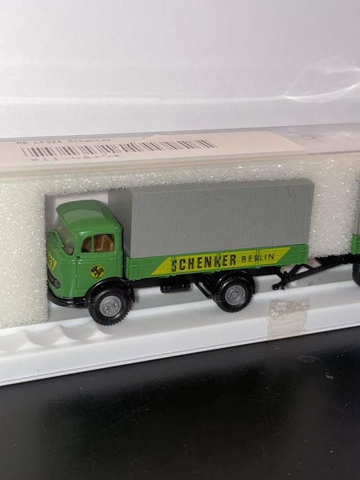 Camião miniatura Brekina escala H0