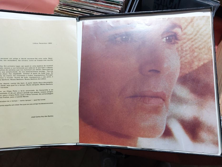 Amalia no Cafe Luso 2 discos com livrete