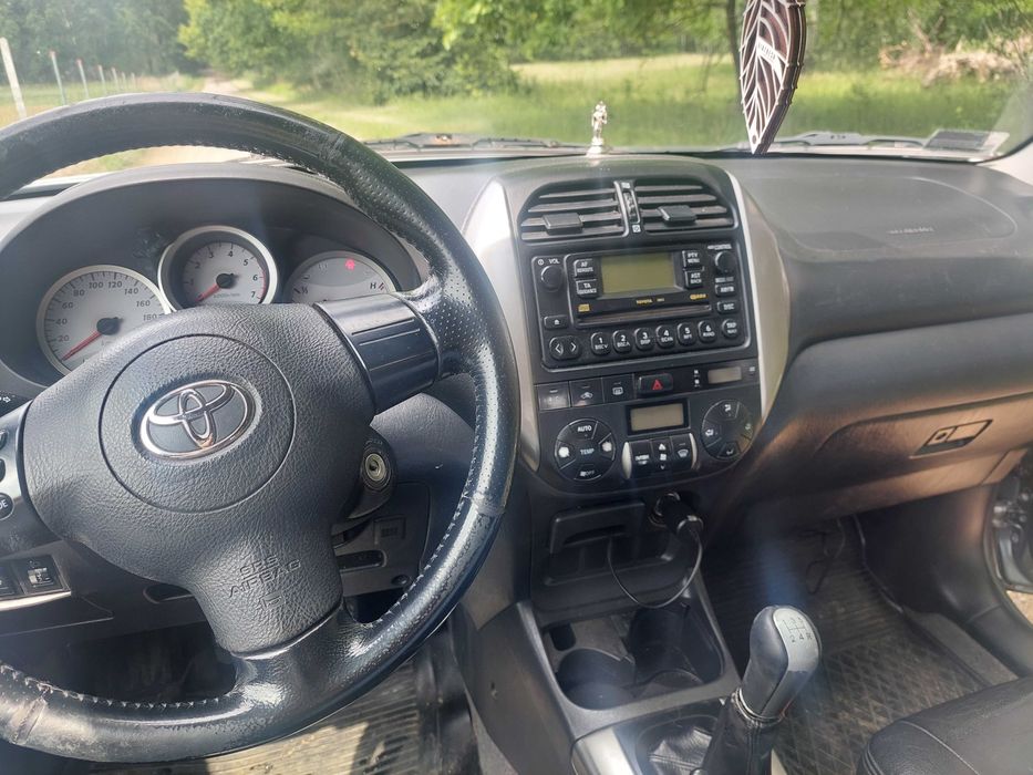Sprzedam TOYOTA RAV 4
