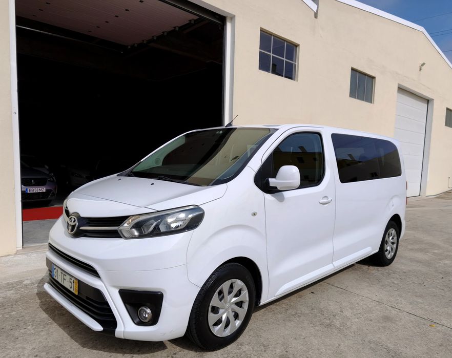Toyota Proace Verso 1.6 D-4D 116cv — 9 Lugares (IVA Dedutível) 2017 foto 5