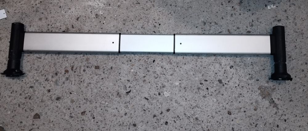 TELESKOPOWA belka do bagażnika AUDI