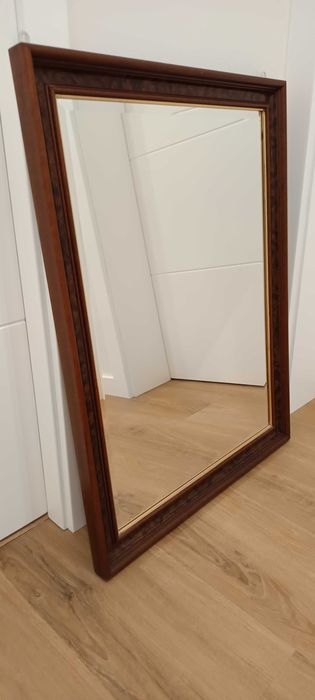 Espelho de Parede - Sofisticação e Beleza para sua casa!