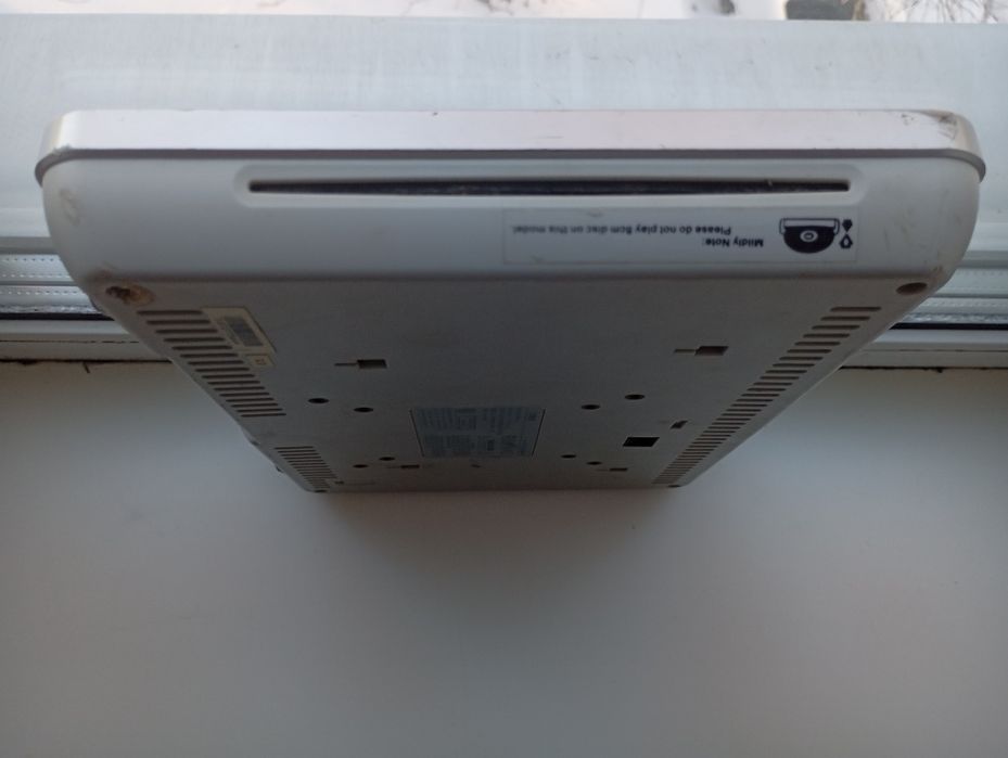 BBK LCD TV/DVD Combo 10" — не проверял, на запчасти/реставрацию, тор