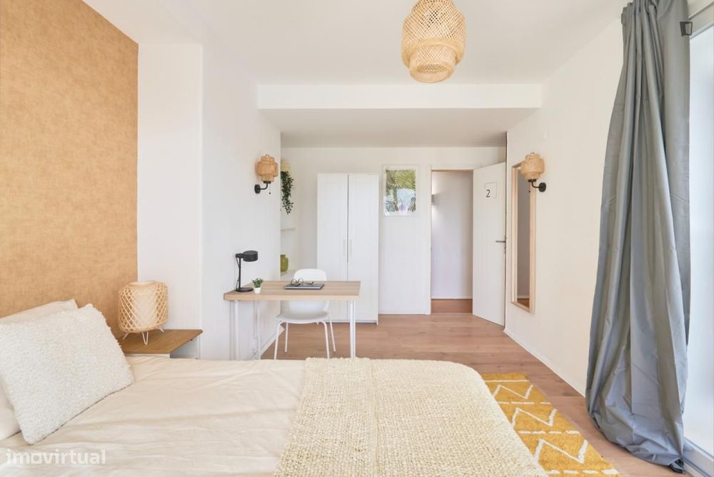 Quarto - localizado em Lapa Lisbon