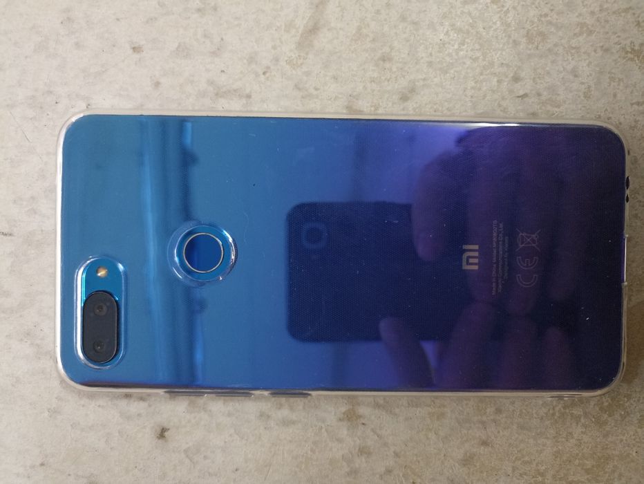 Xiaomi mi 8 lite у  відмінному стані