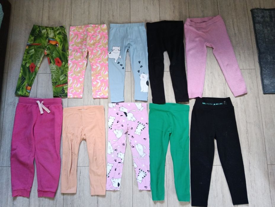 Zestaw ubrań rozmiar 104