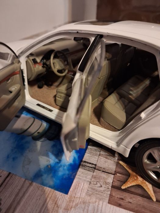 Unikat Audi A4 B6  model kolekcjonerski 1:18