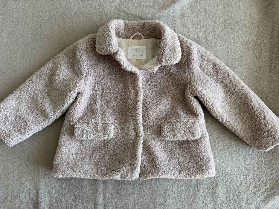 Шубка Zara на дівчинку