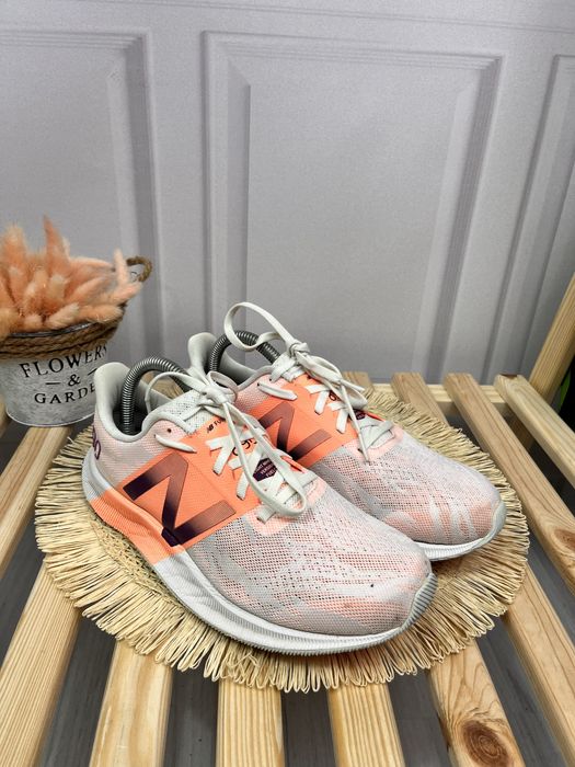 Кросівки  new balance