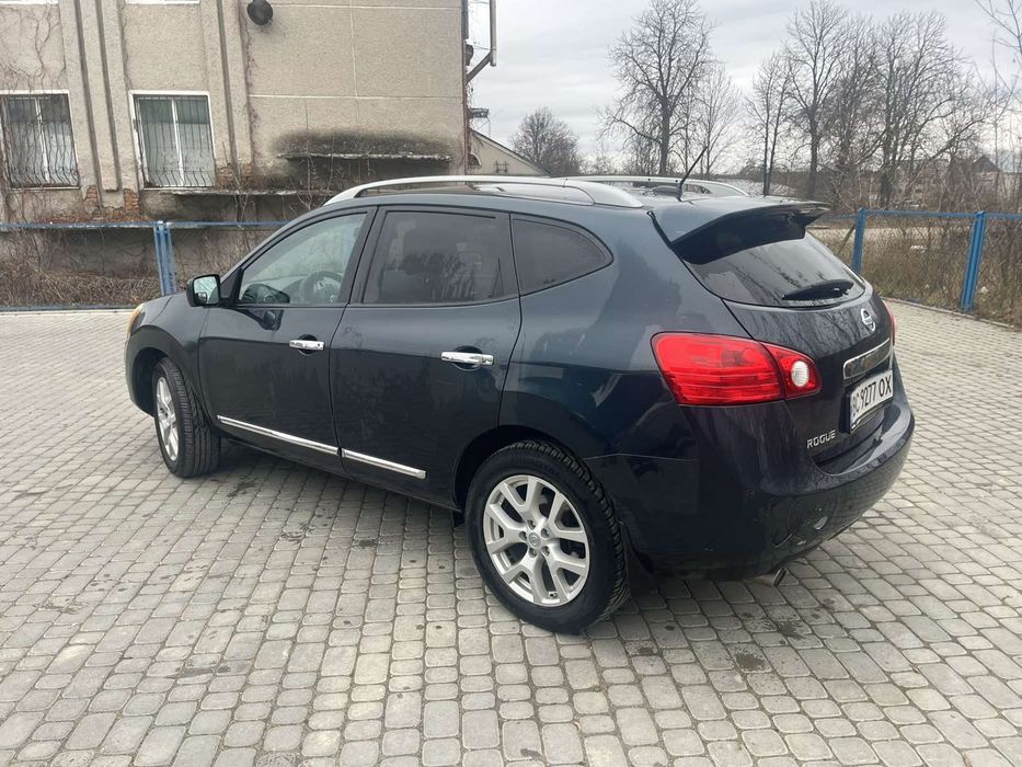 ПРОДАМ  авто нісан рог 2013р