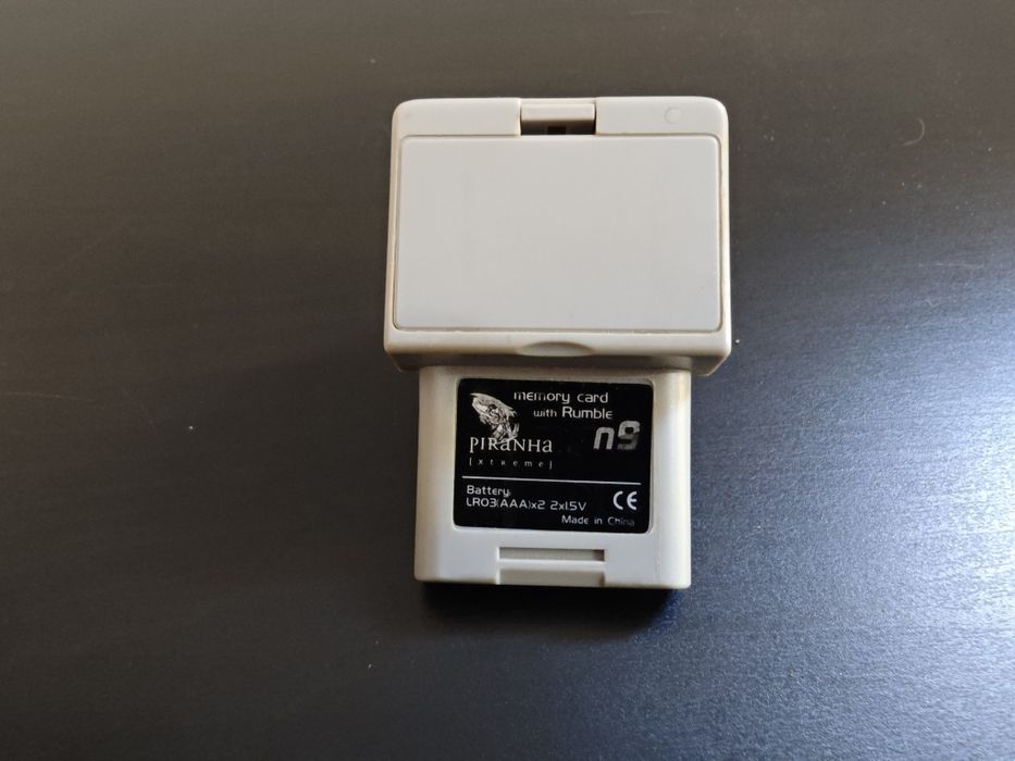 Piranha Memory Card com Rumble (Para Peças)