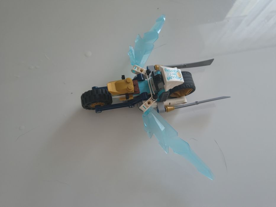 LEGO lodowy motacykl