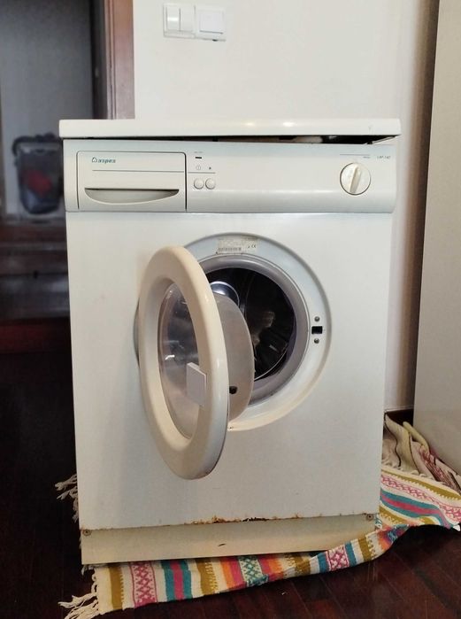 Máquina de lavar roupa Aspes LAF-142 5Kg– 40€ (negociável)