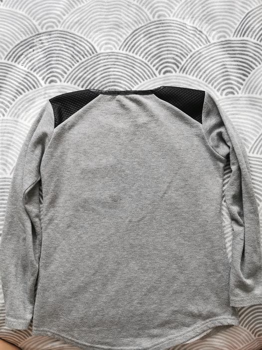 Sweter damski szary