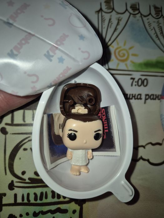 Дивні дива Од,Ненсі,Робін,Векна  та  демогорган кіндер джой