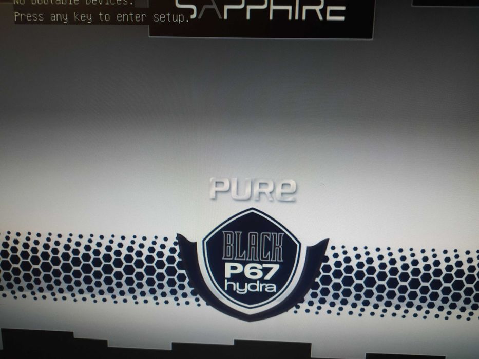 Топовая материнская плата Sapphire Pure Black P67 Hydra +проц i5-3570K