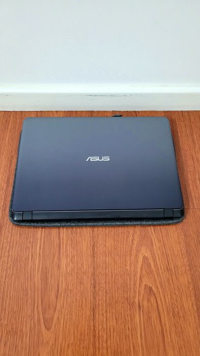 Computador portátil Asus F507MA C/Novo 1TB