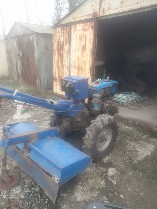 Продам мотоблок бу