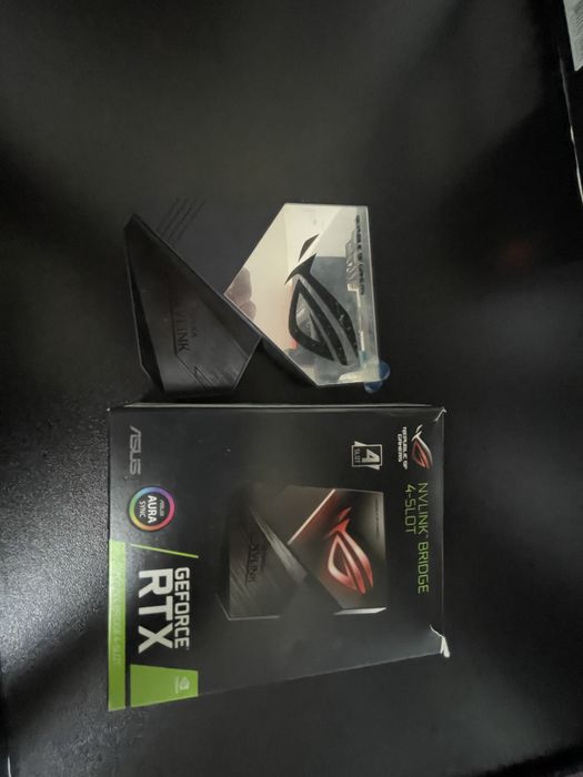 2x rtx 2080ti strix oc + 2x ek quantum vector d-rgb oraz masa dodatków