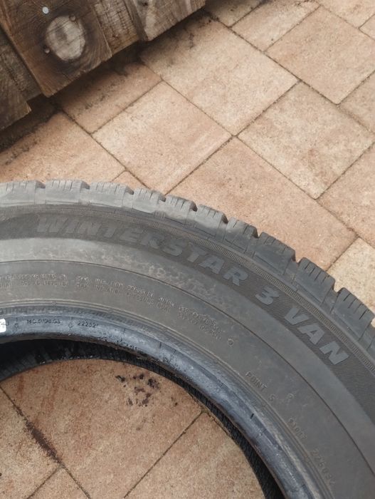 Opony zimowe 195/70/15C