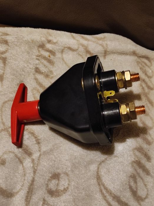 Rozłącznik Akumulatora