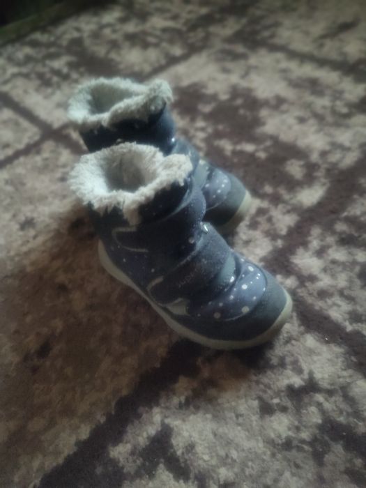 Ботинки на девочку размер 22