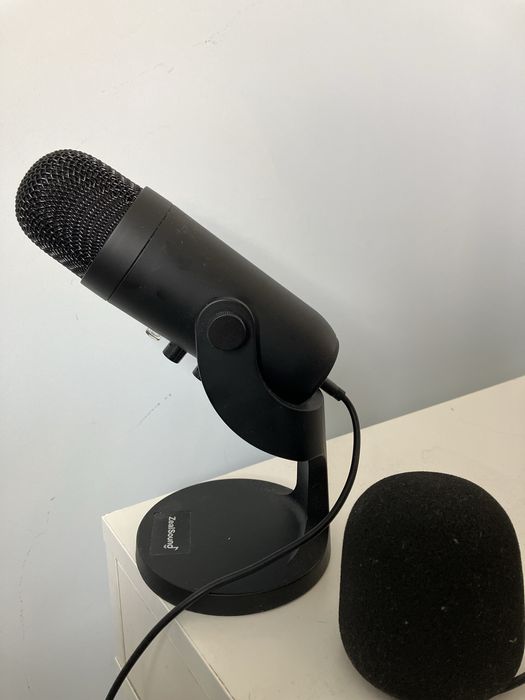 Studio Microphone64739553769346124