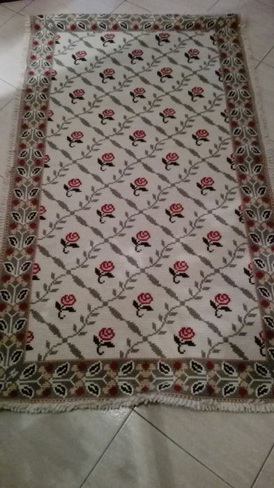 Fine-Knot Rug Trio