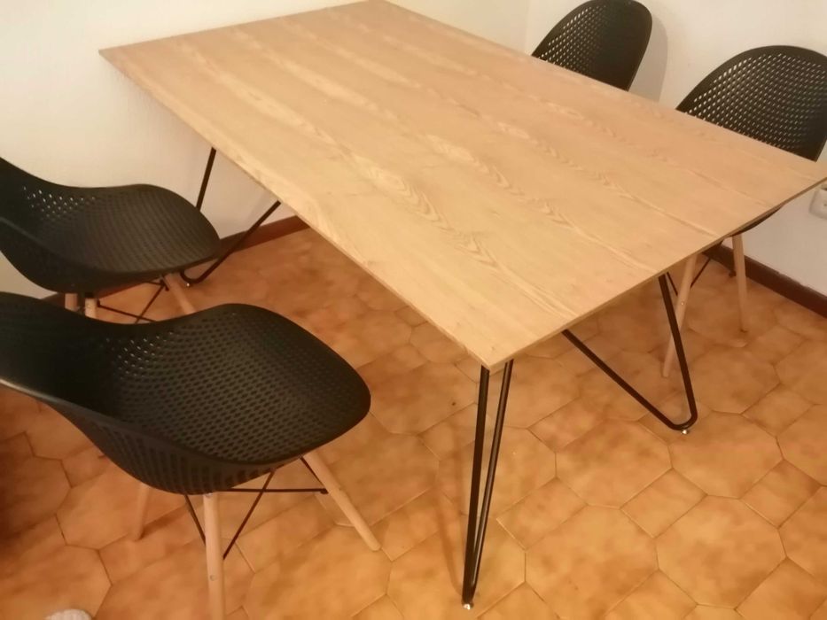 Mesa sala de jantar Sklum +4 cadeir