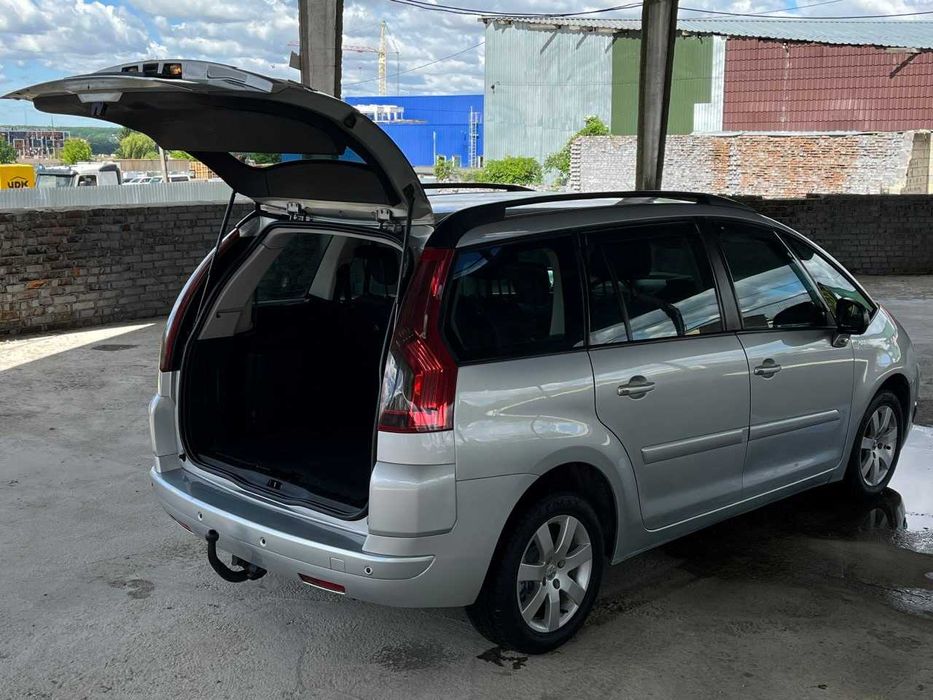 Продам  Citroen Grand C4 Picasso 2010. Можна в розстрочку, під викуп.